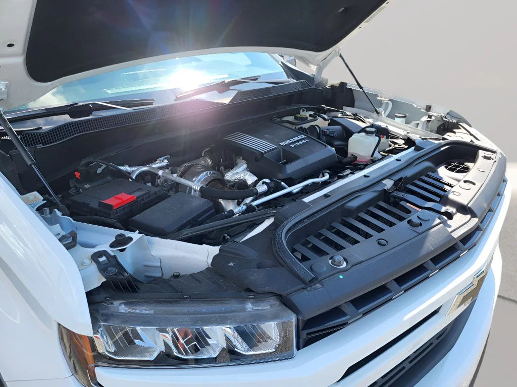 Used 2022 Summit White Chevrolet RST image 26