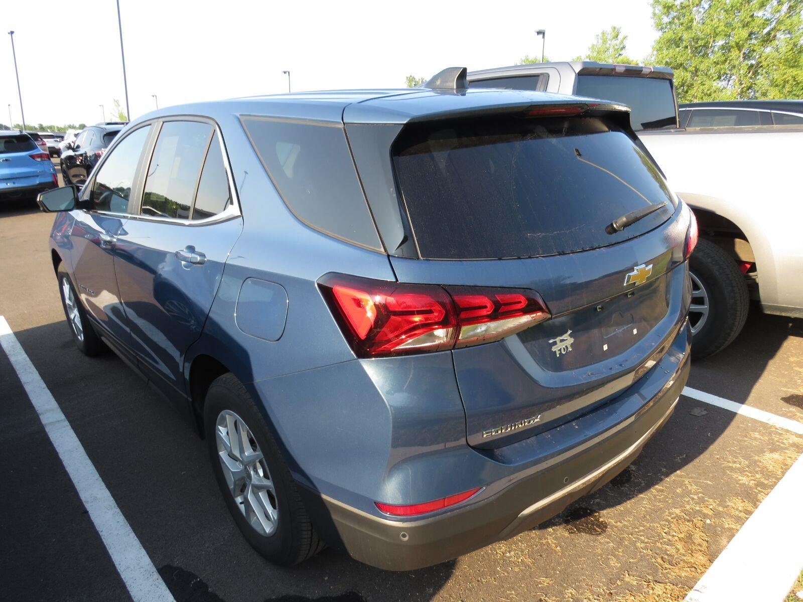 Used 2024 Lakeshore Blue Metallic Chevrolet LT image 8