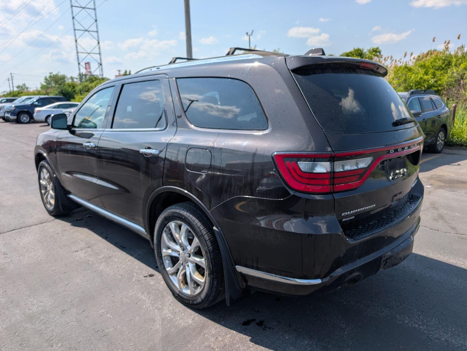 Used 2016 Luxury Brown Pearlcoat Dodge Citadel image 5