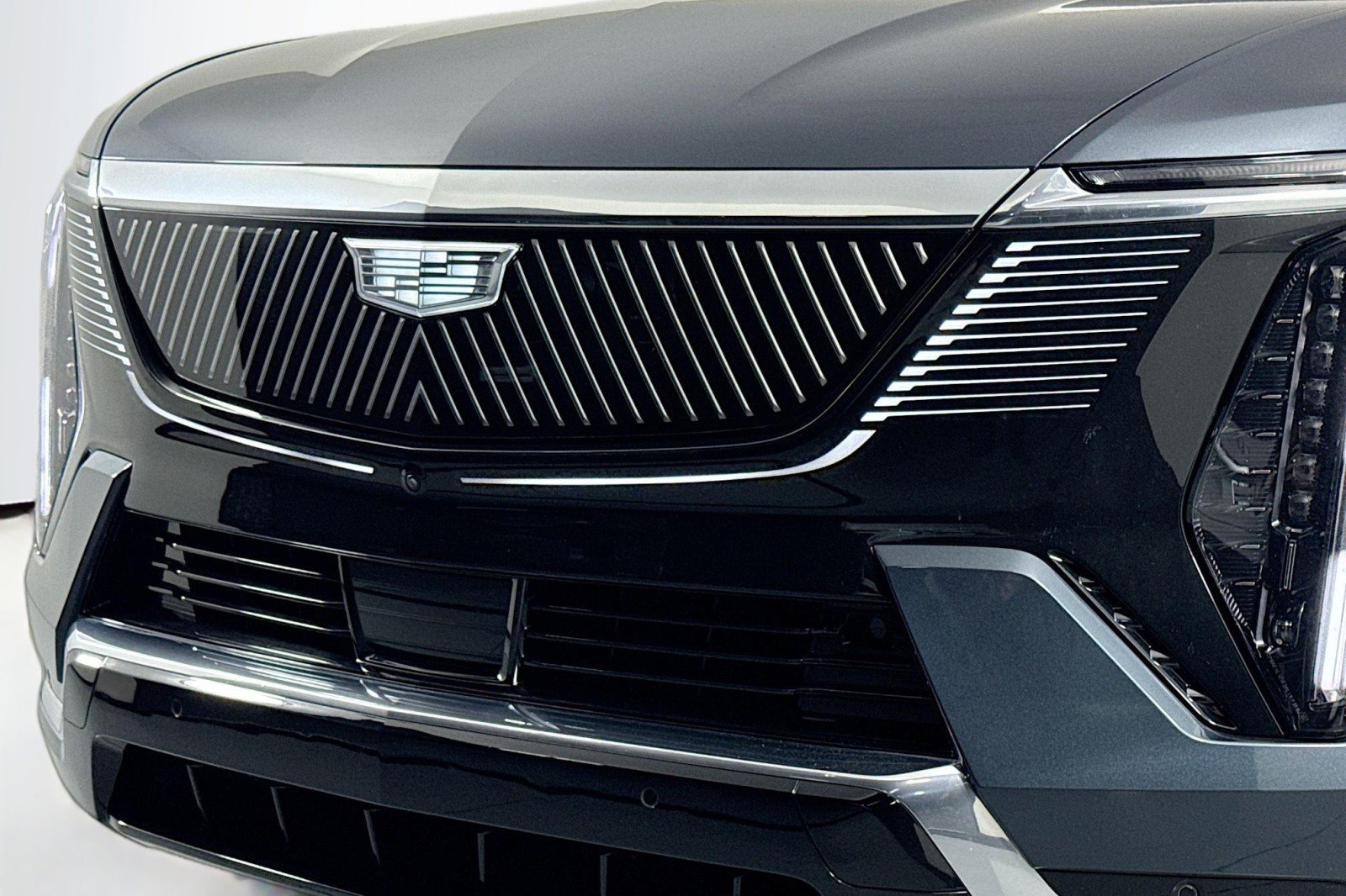 Used 2026 DEEP SPACE Cadillac Premium Luxury image 15