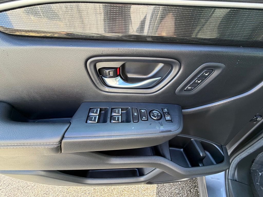 2025 Honda Pilot Elite - Photo 12