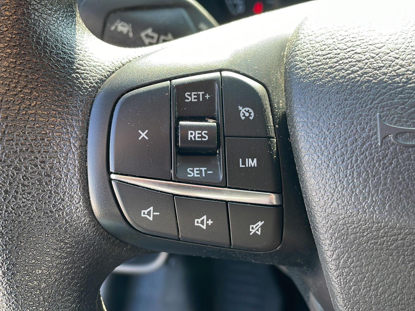 Used 2025 Oxford White Ford  image 14