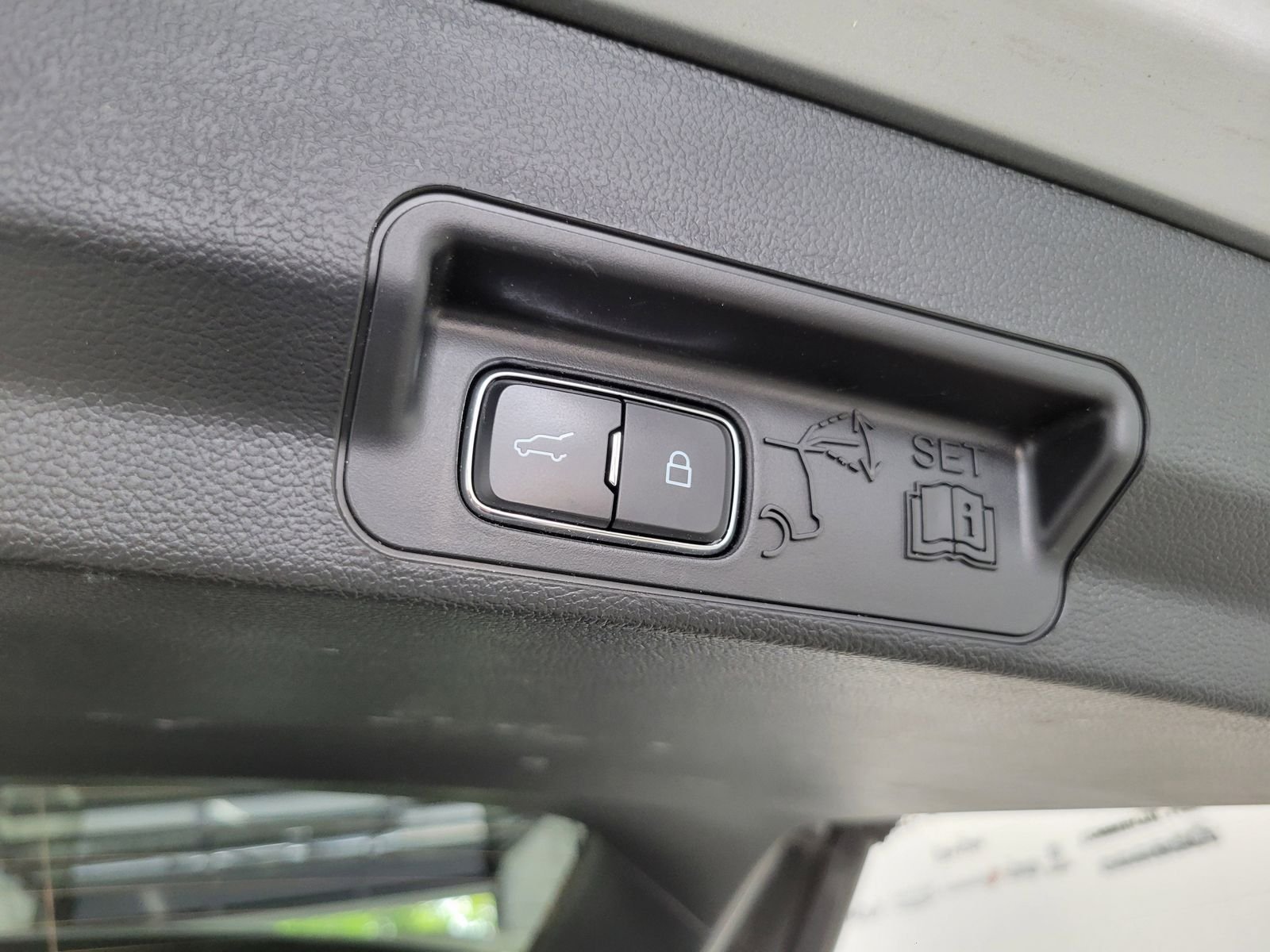 Certified Used 2023 Silver Ford XLT image 26