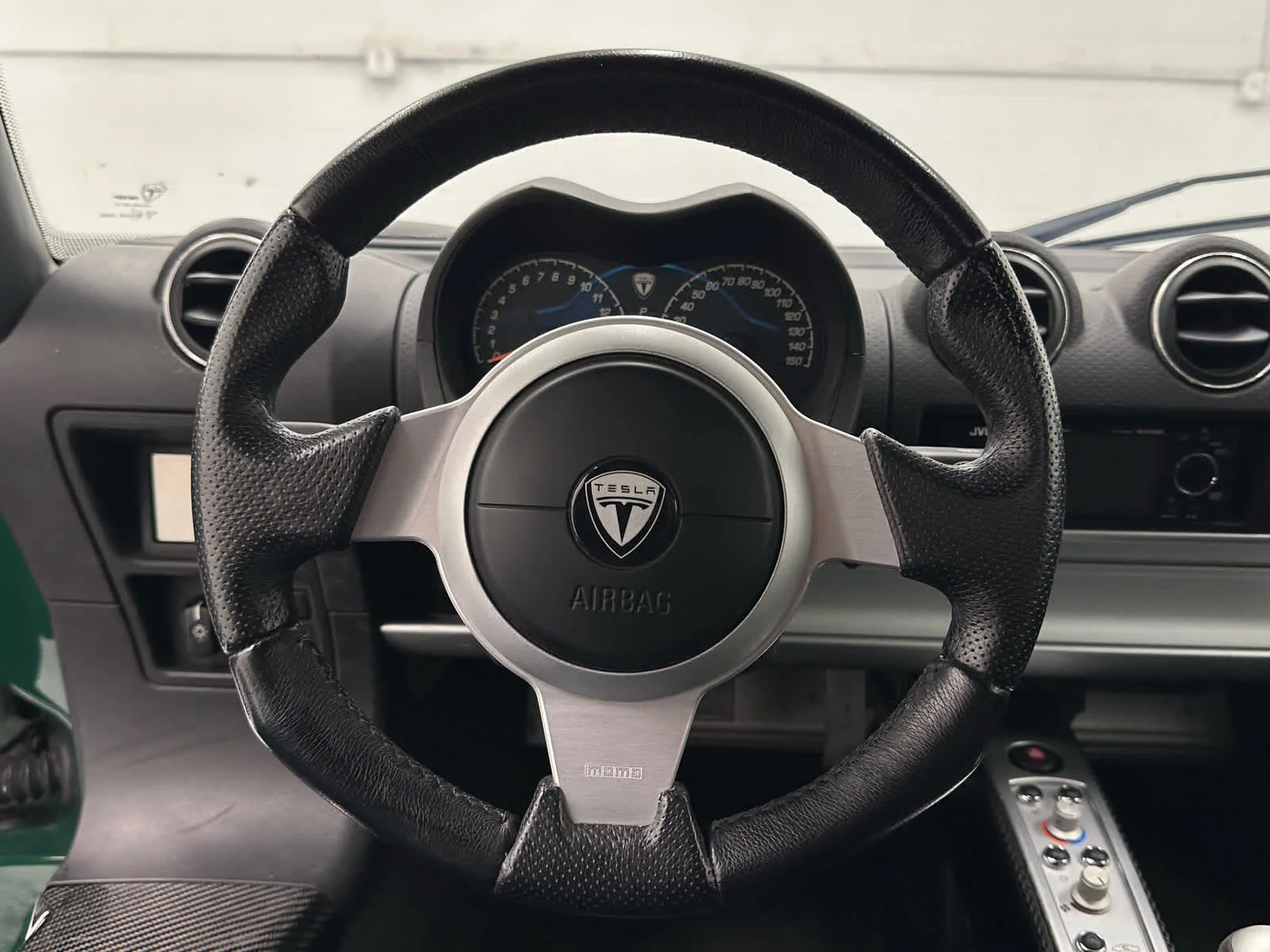 Used 2008 Racing Green Tesla  image 17