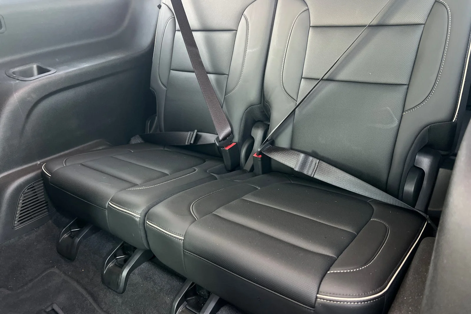 Used 2021 SATIN STEEL METALLIC GMC Denali image 15