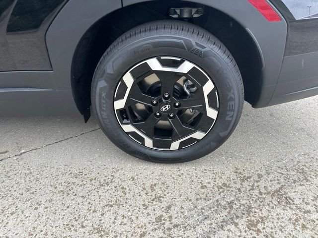 New 2026 Phantom Black Hyundai SEL image 10