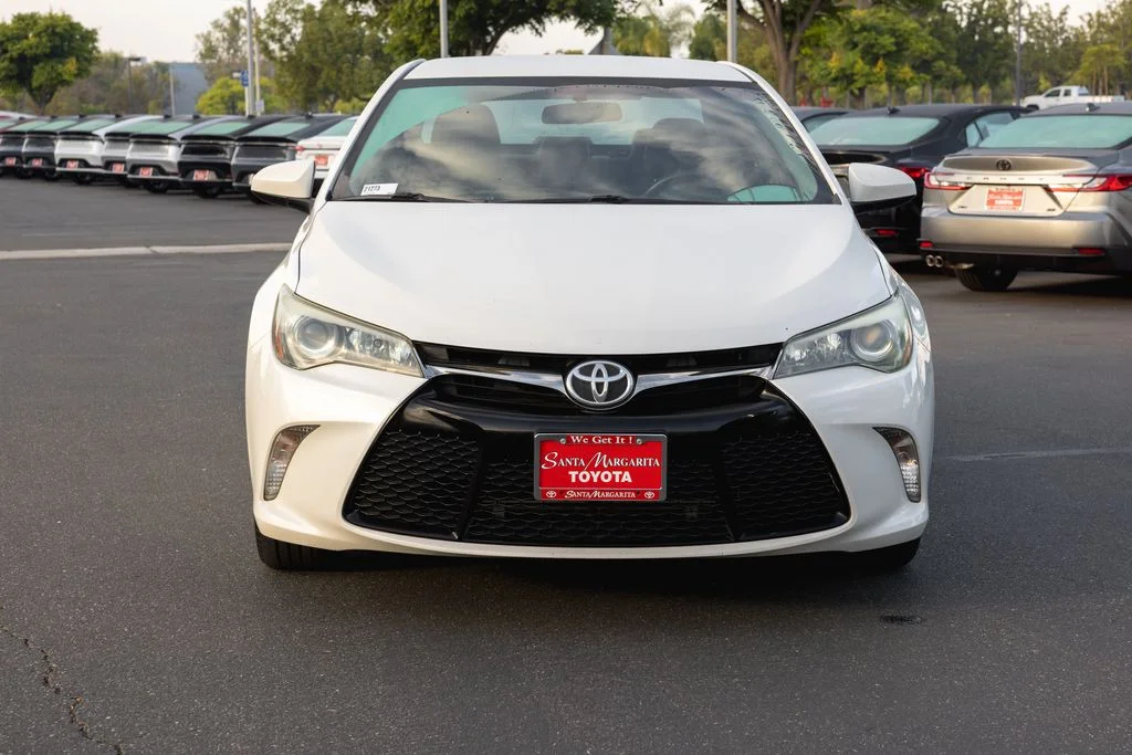 Used 2016 Toyota Camry XLE with VIN 4T1BF1FK7GU136985 for sale in Rancho Santa Margarita, CA
