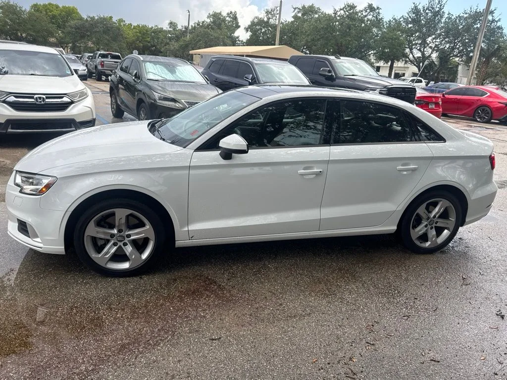 Used 2018 White Audi 2.0T Premium image 5