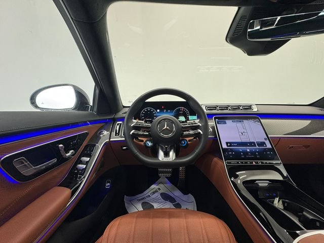 Certified Used 2025 Selenite Gray Metallic Mercedes-Benz S 63 E AMG® image 22
