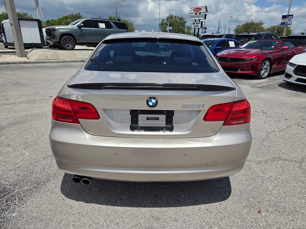 Used 2013 Silver BMW 328i image 10