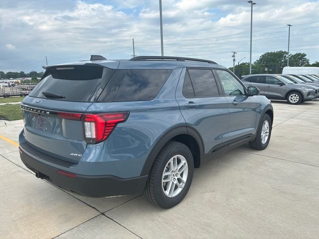 New 2026 Vapor Blue Metallic Ford Active image 4