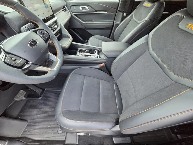 New 2026 Carbonized Gray Metallic Ford Tremor® image 26