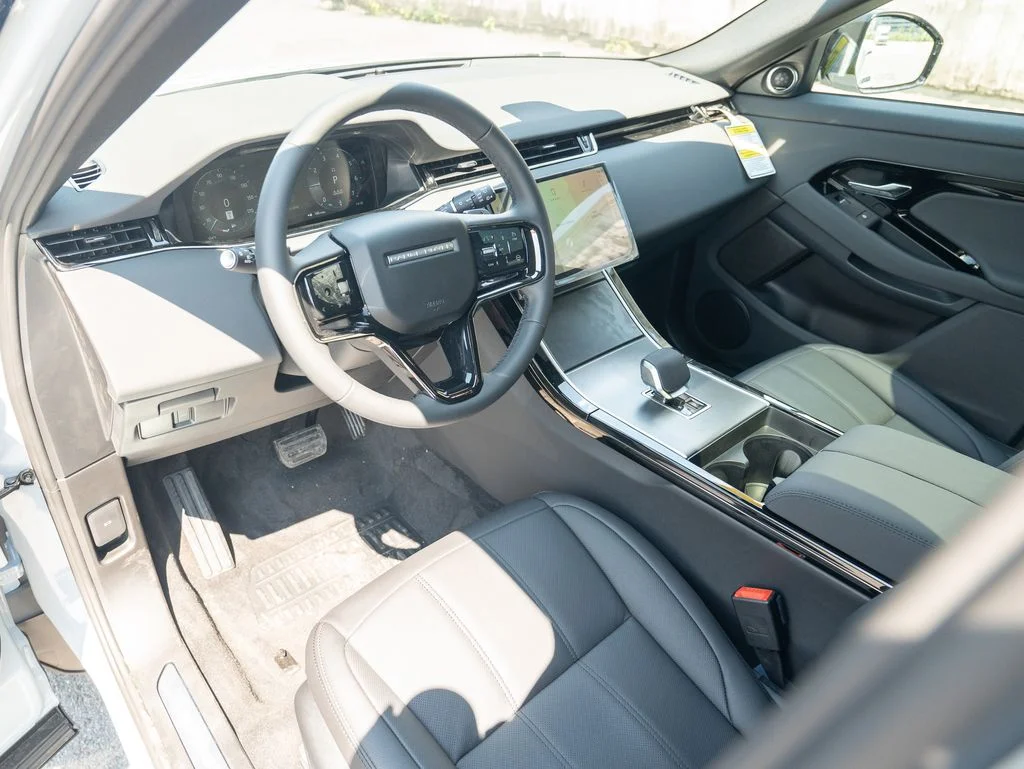 New 2026 Gray Land Rover S image 11