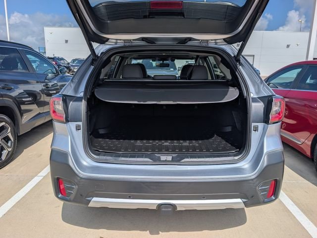 Used 2020 Silver Subaru Limited image 30