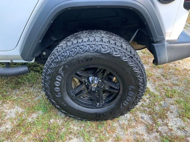 Used 2020 White Jeep Unlimited Sport S image 38