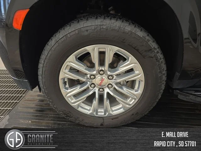 Used 2024 Black GMC SLT image 27