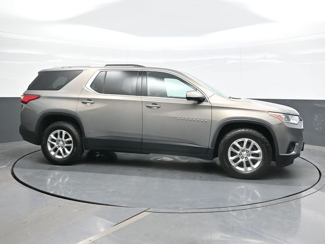 Used 2018 Gray Chevrolet LT image 8
