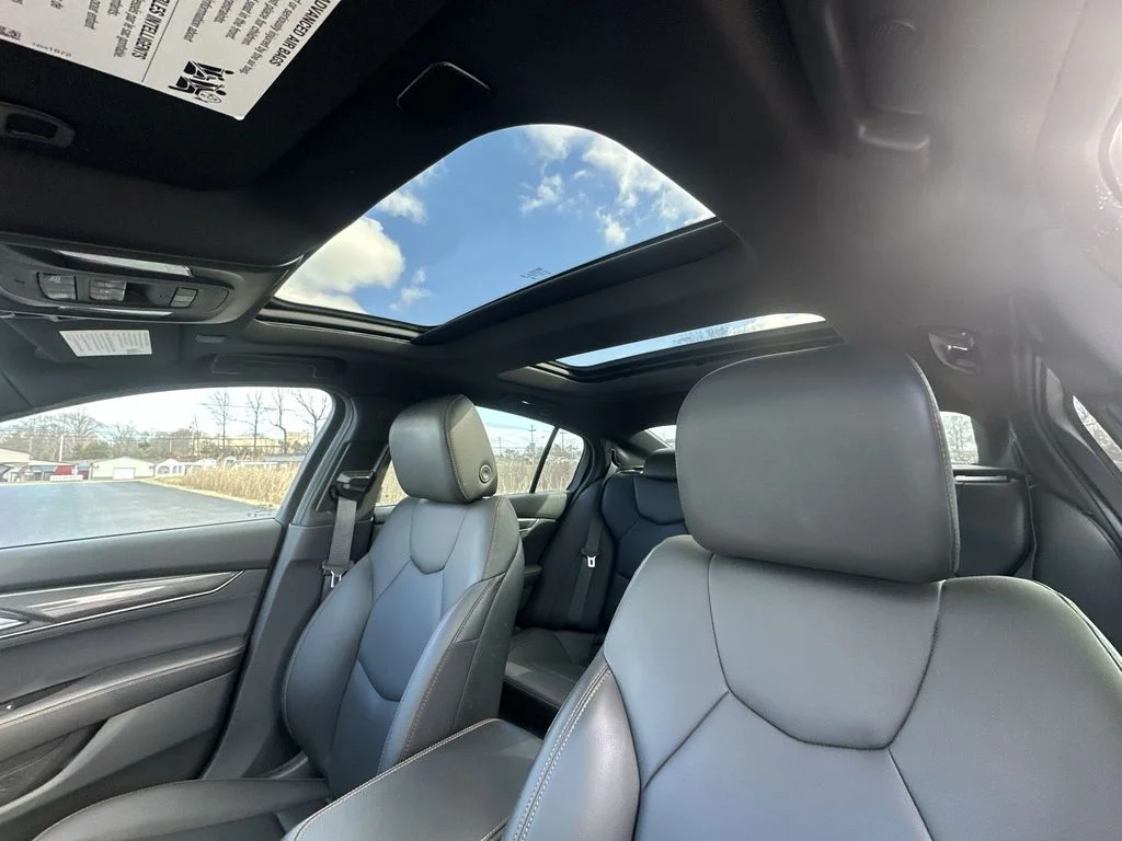 Used 2024 White Cadillac Sport image 21