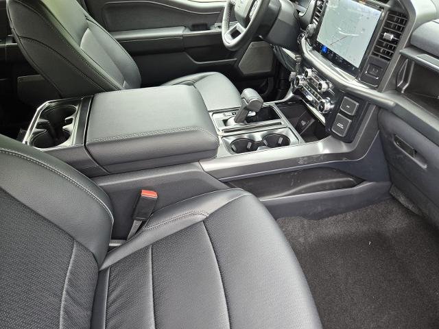 New 2026 Agate Black Metallic Ford Lariat® image 29