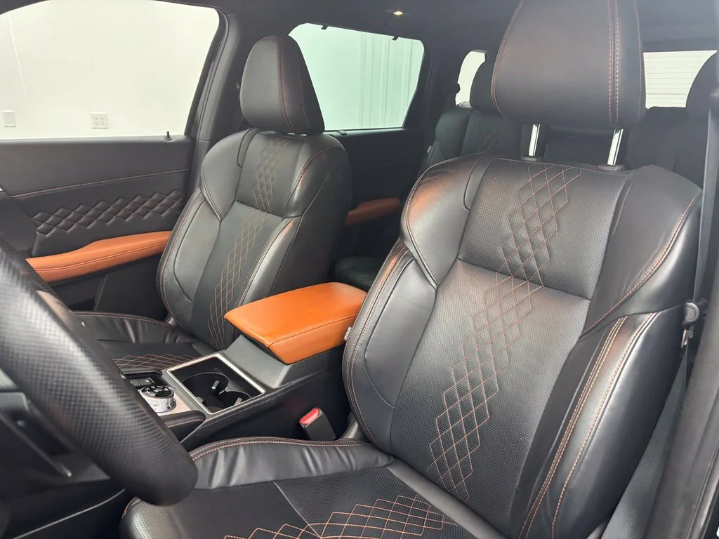 Used 2022 Black Mitsubishi SEL image 24