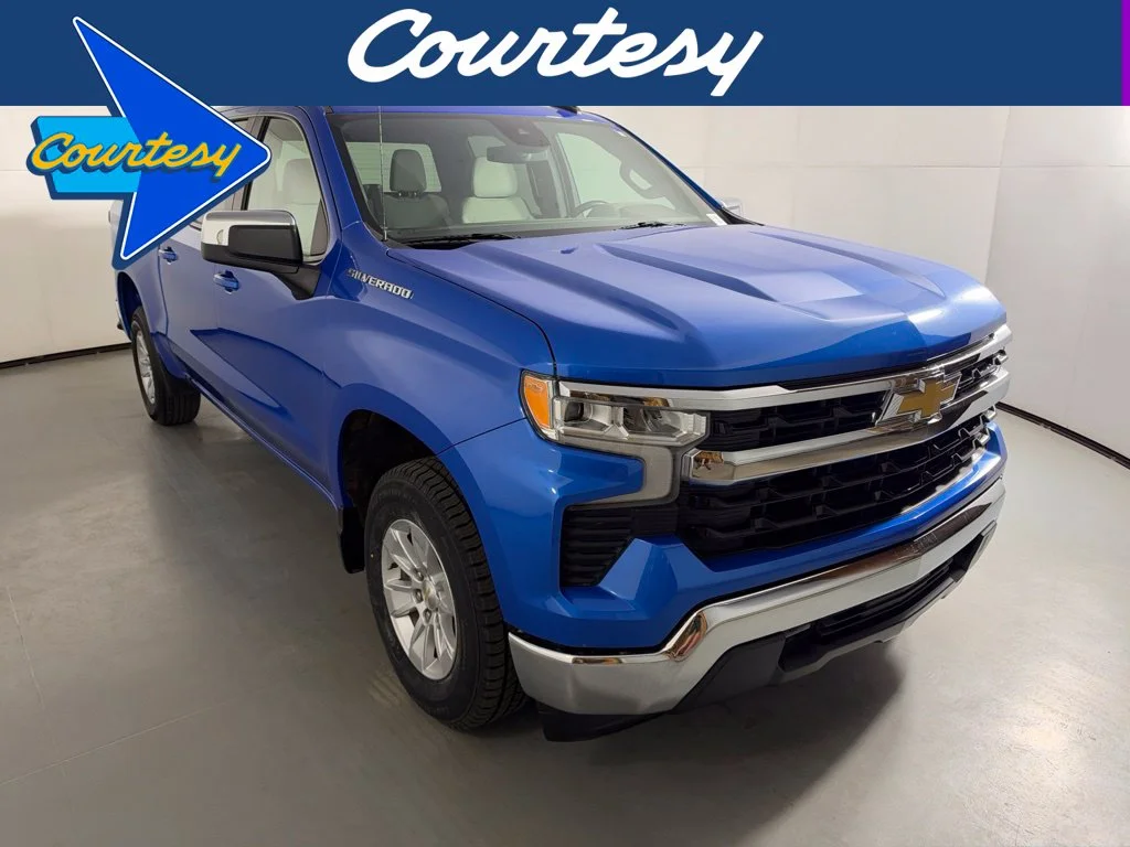 Used 2025 Blue Chevrolet LT image 1