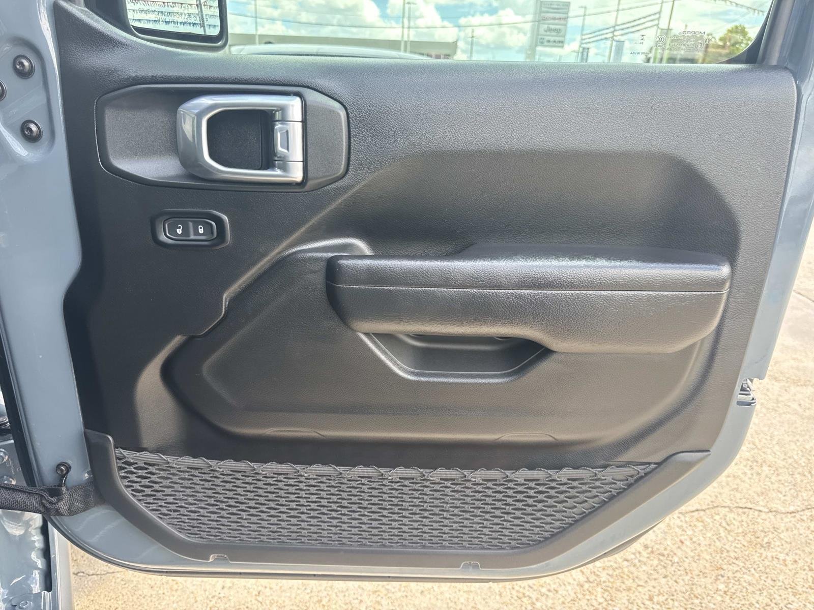 Used 2024 Anvil Clear Coat Jeep Willys image 13