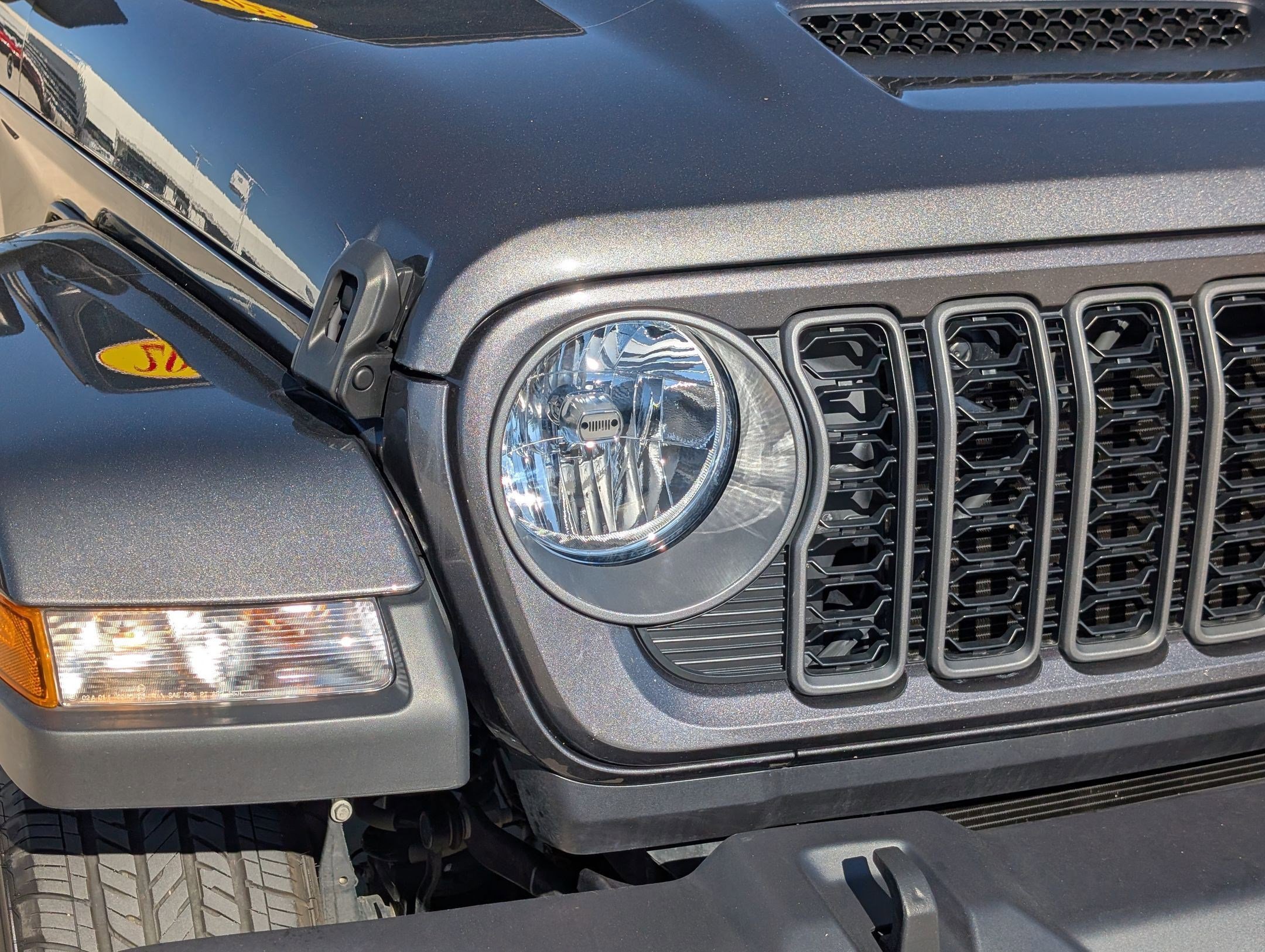 2025 Jeep Gladiator Sport S - Photo 9