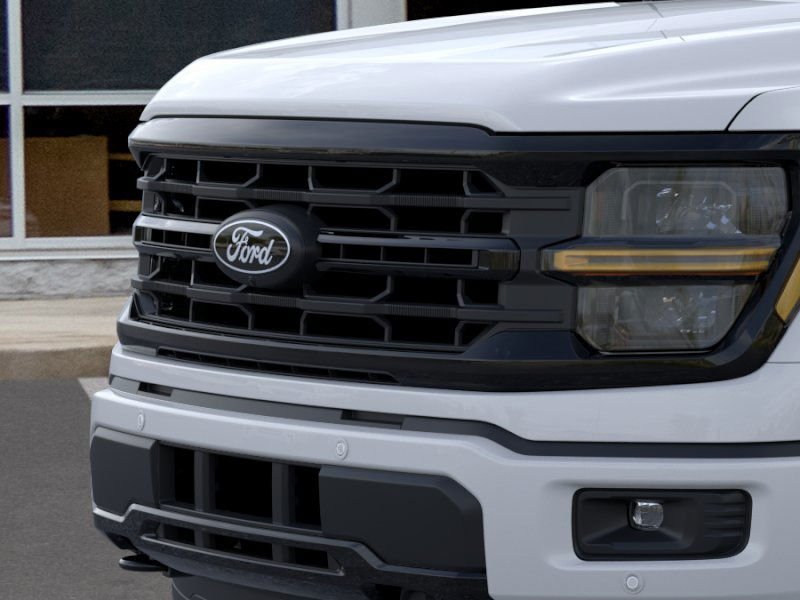 2025 Ford F-150 XLT - Photo 17