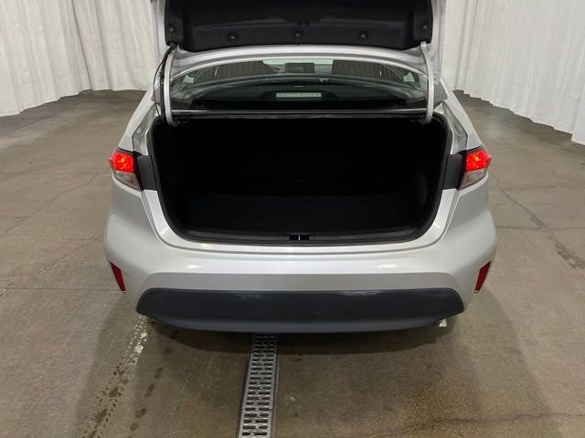 Certified Used 2024 Silver Toyota LE image 12