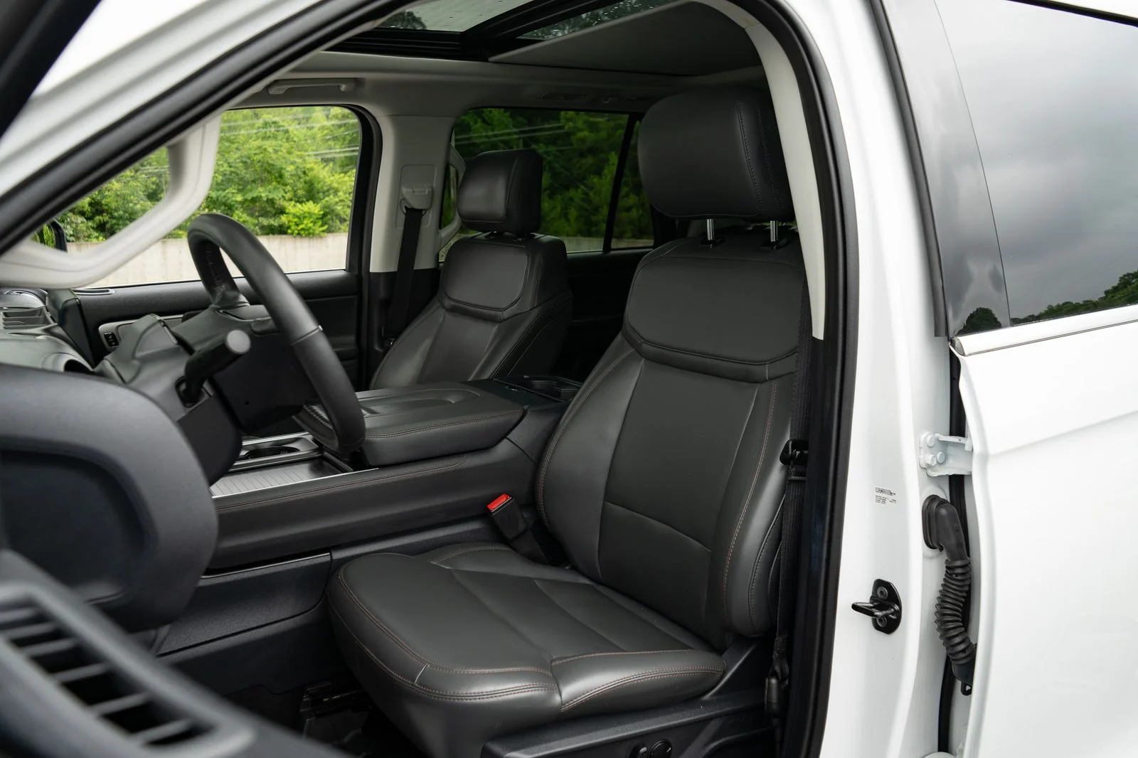 Used 2025 White Ford Active image 15