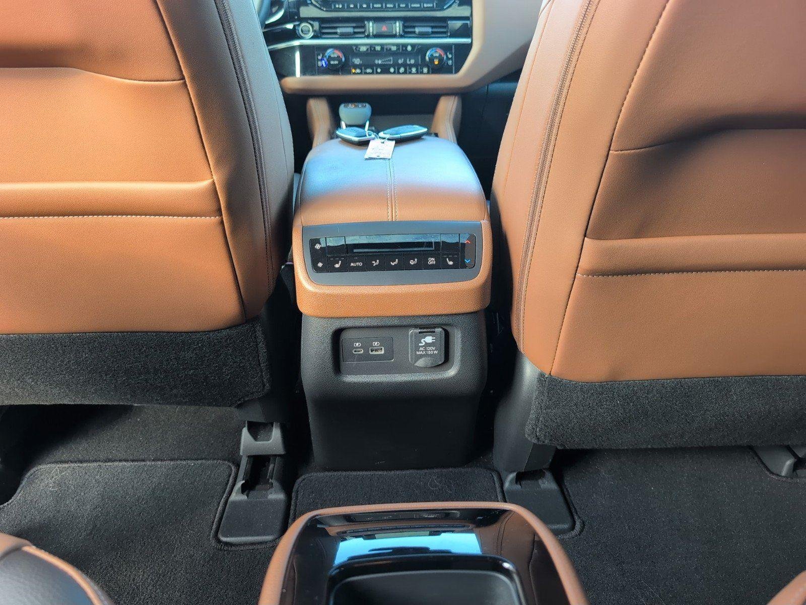 Used 2023 Scarlet Ember Tintcoat Nissan Platinum image 36