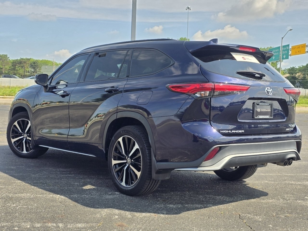 Used 2021 Blue Toyota XSE image 17