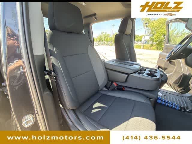 2024 Chevrolet Silverado 1500 Custom - Photo 26