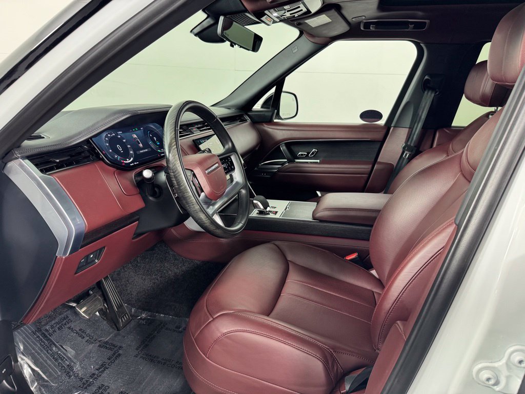 Used 2025 Fuji White Land Rover Autobiography image 21