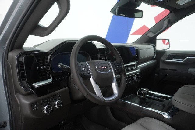 2026 GMC Sierra 1500 SLT - Photo 22