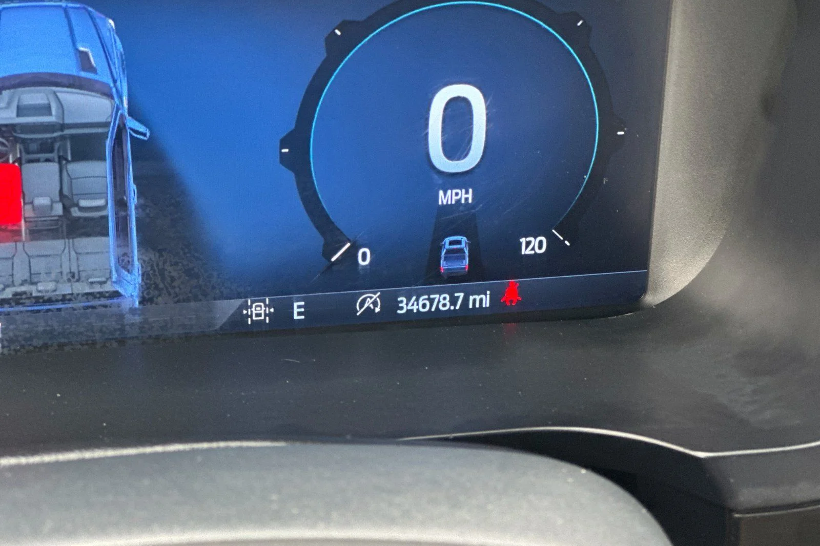Used 2024 Silver Ford XLT image 23