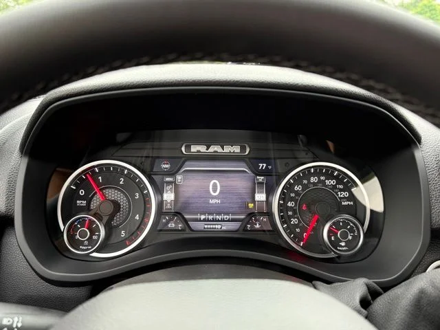 2026 RAM 3500 Chassis Tradesman - Photo 17