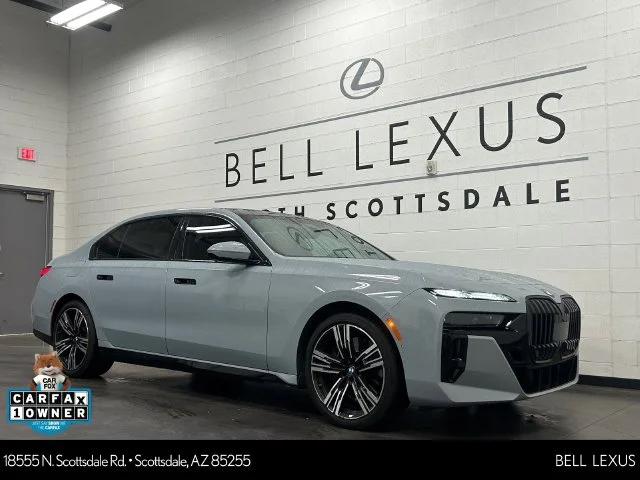 Used 2023 Gray BMW 760i xDrive image 1
