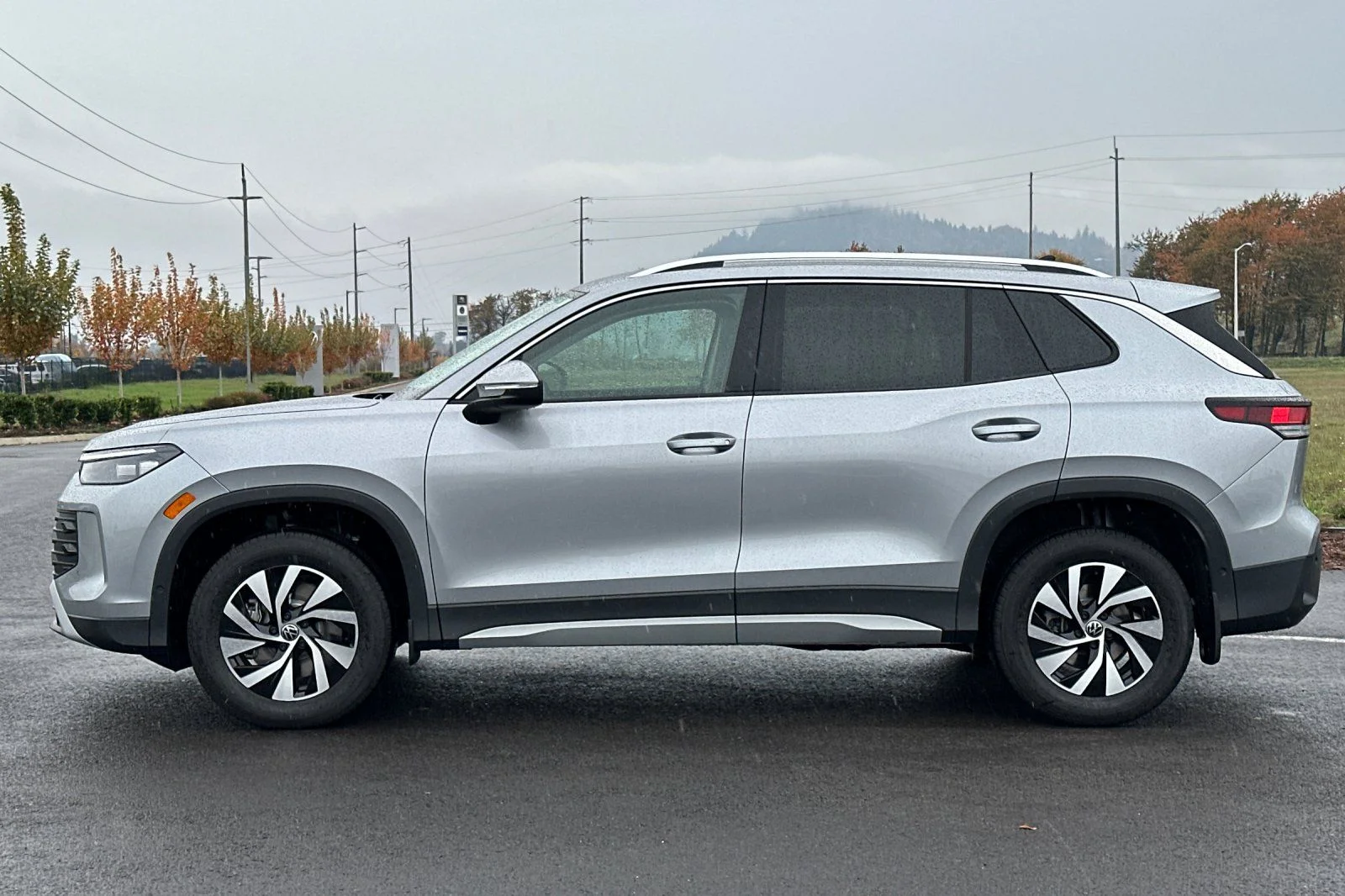 2026 Volkswagen Tiguan S - Photo 6