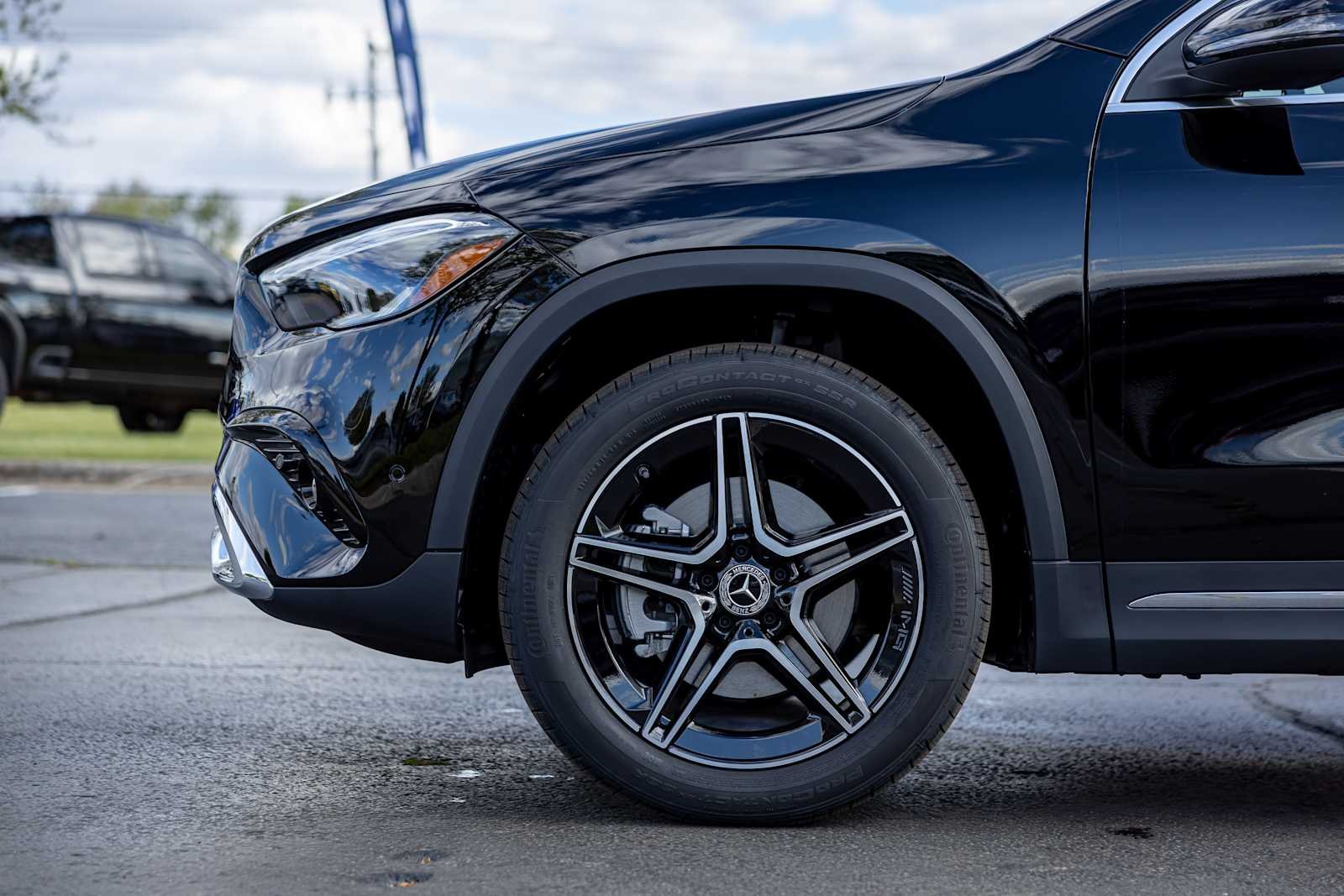 New 2026 Night Black Mercedes-Benz GLA 250 image 35