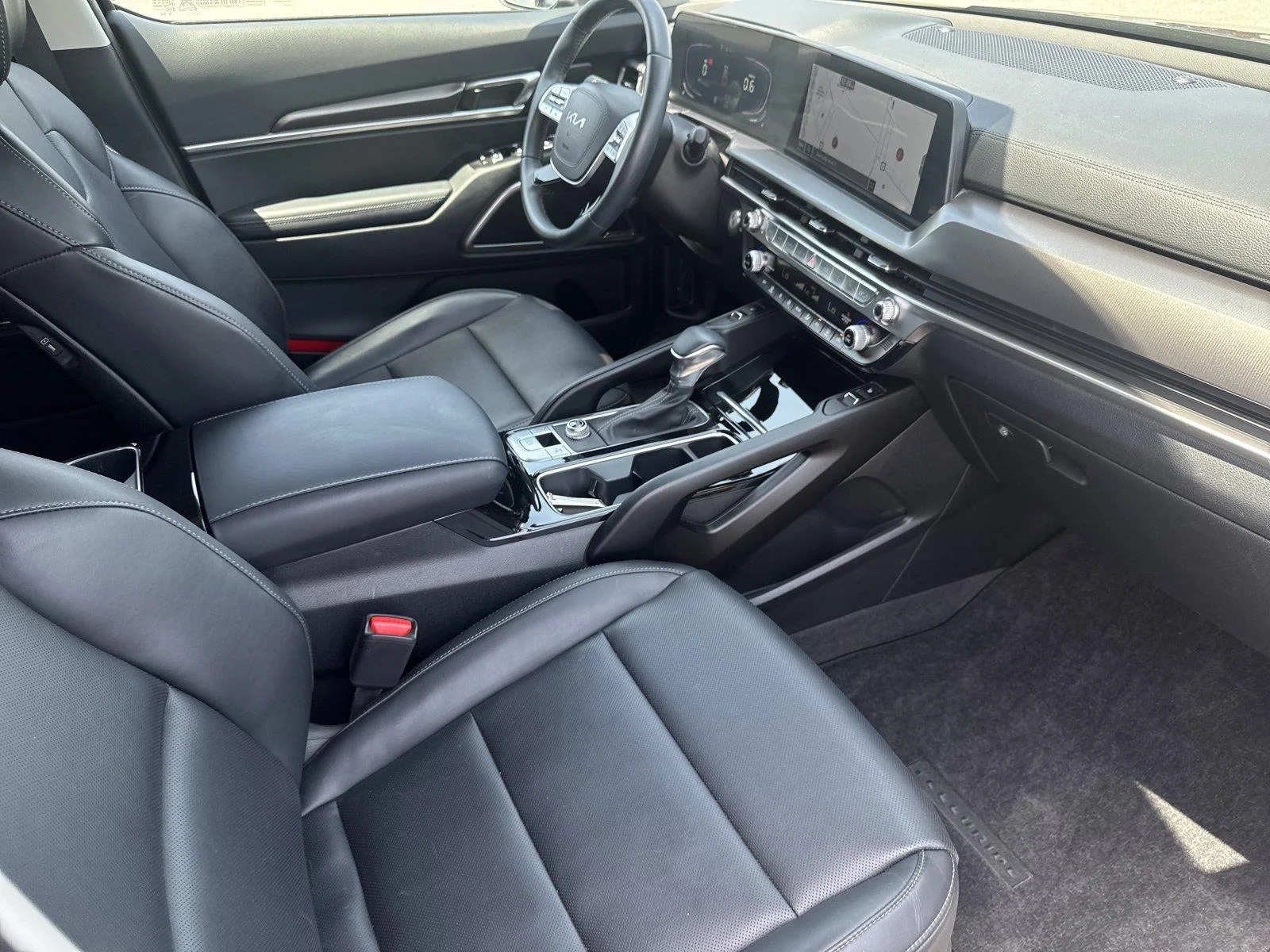 Used 2025 Panthera Metal Kia S image 36