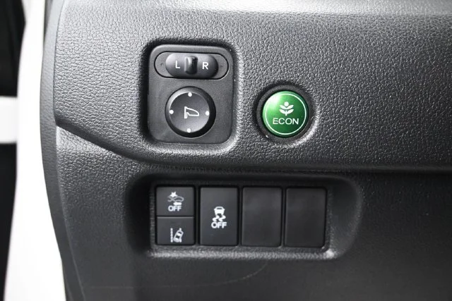 Used 2022 White Honda Special Edition image 13