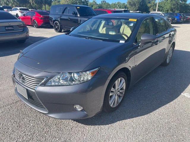 Used 2014 Gray Lexus 350 image 5