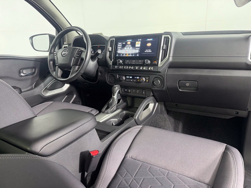 Used 2025 White Nissan SV image 14