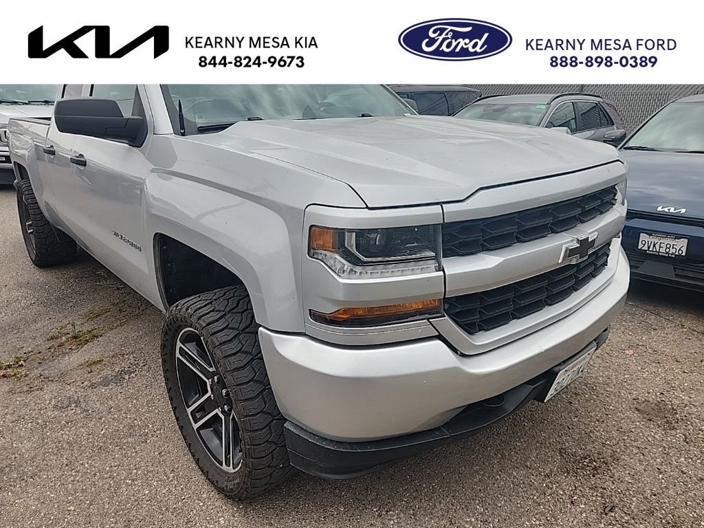 2017 Chevrolet Silverado 1500 Custom 4X4 Double Cab Std Box's photo