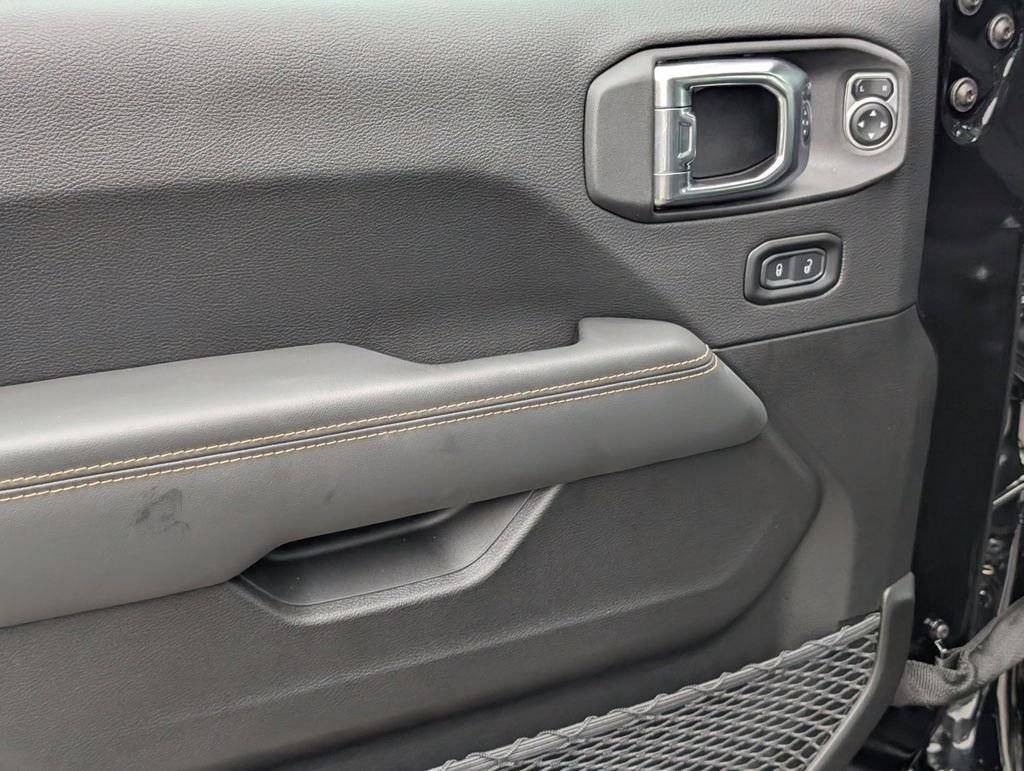 2026 Jeep Wrangler 4-Door Sahara - Photo 12