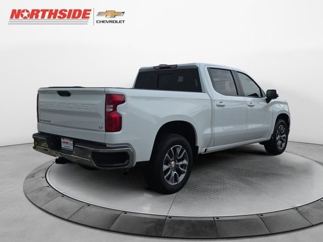 New 2026 Summit White Chevrolet LT image 8