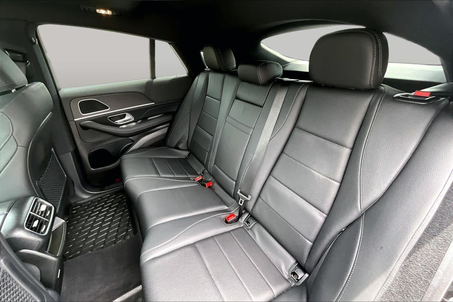 Used 2025 Obsidian Black Metallic Mercedes-Benz GLE 450 image 21