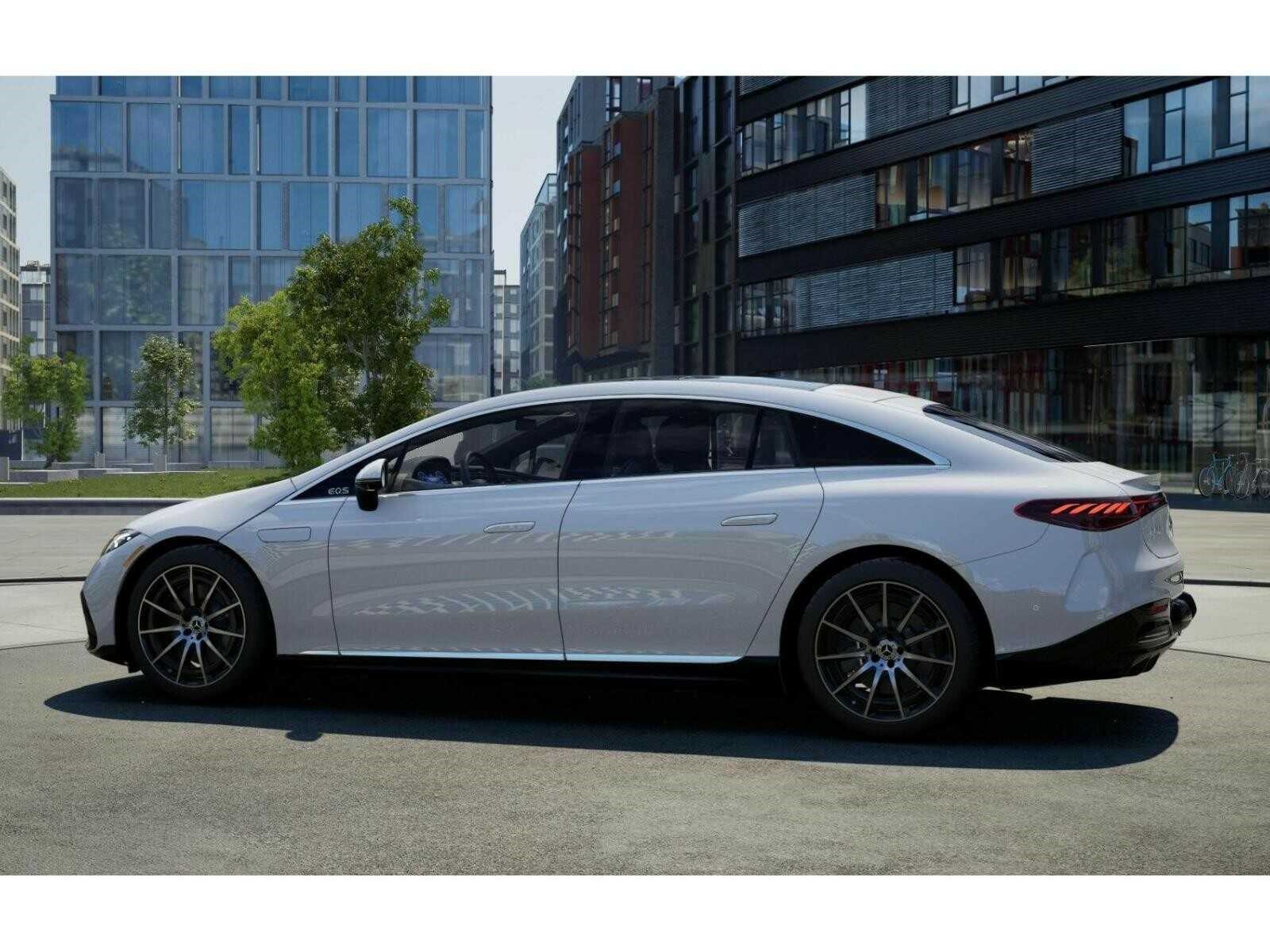 New 2026 Polar White Mercedes-Benz 450 4D Sedan 4MATIC® image 33
