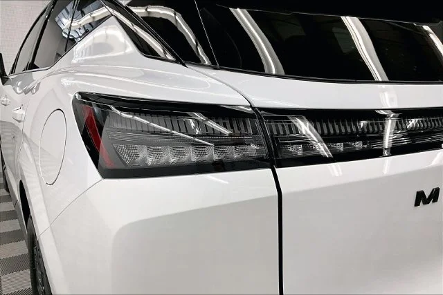 New 2027 Everest White Nissan Dark Armor image 20
